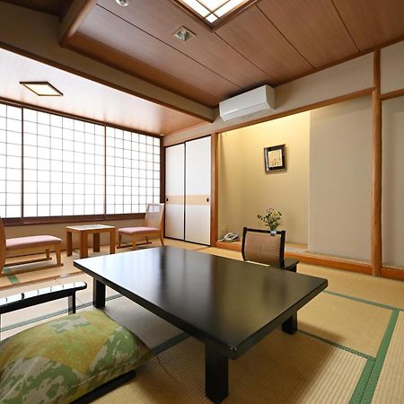Osakaya Ryokan Кусацу Екстериор снимка