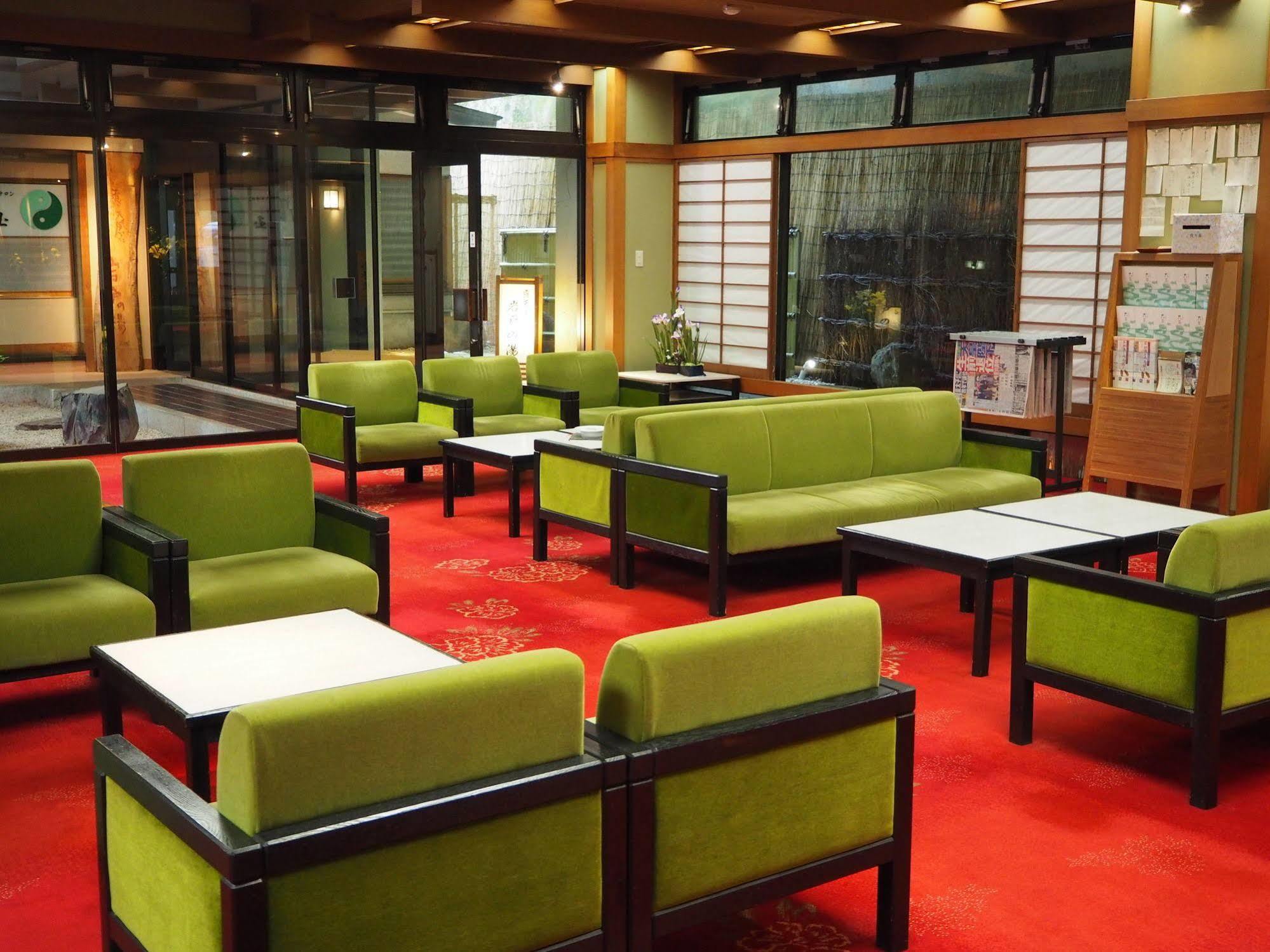 Osakaya Ryokan Кусацу Екстериор снимка